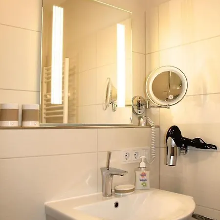 Luxus-ferienwohnung-bergblick Apartment *